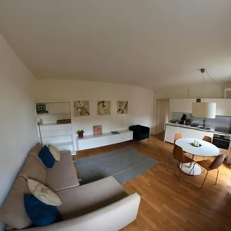 Apartamento Olmo With Parking Como
